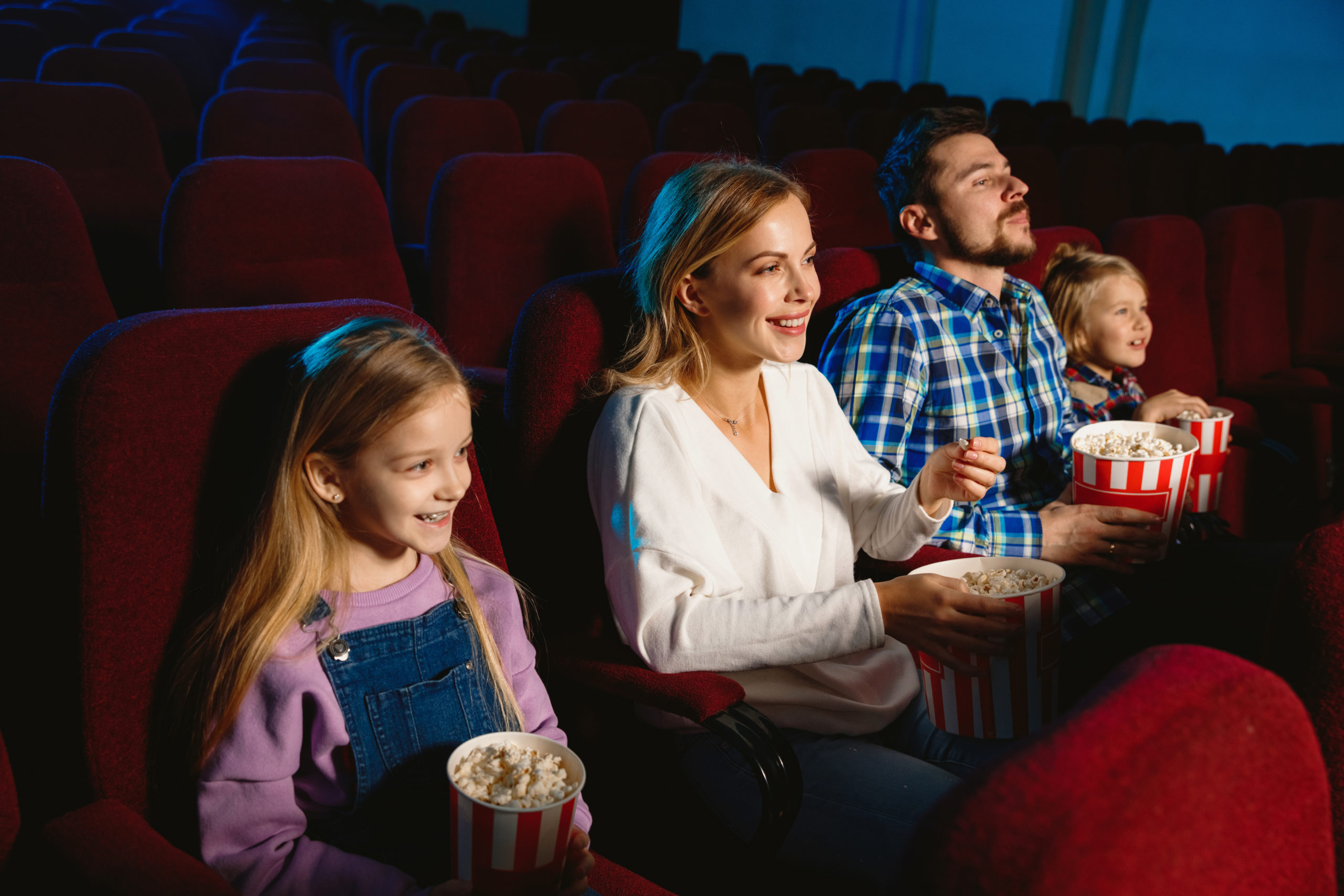 What are the advantages of cinema?